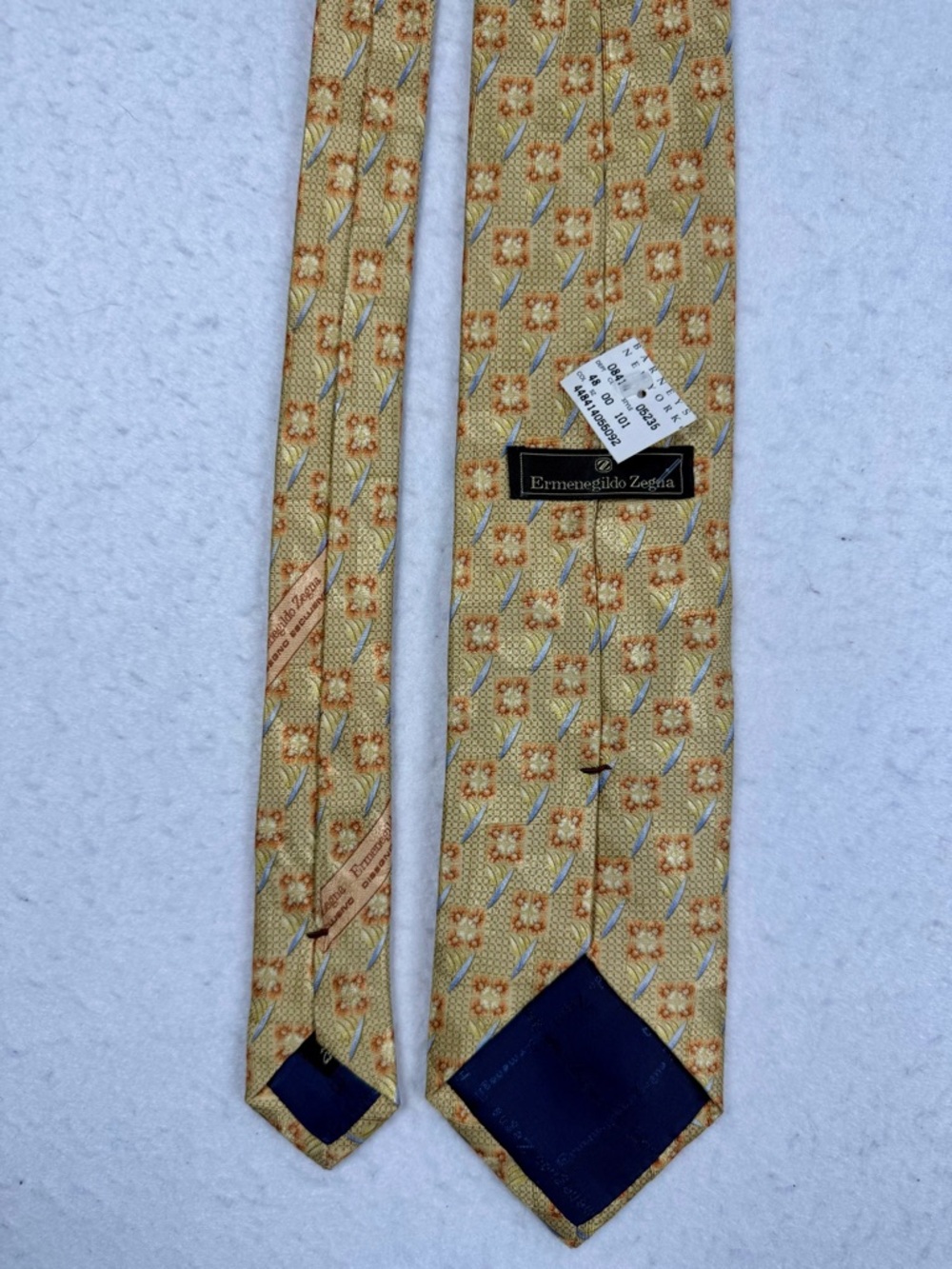 Ermenegildo Zegna 100% Silk Necktie Gold Geometric Leaves NWT Made in Italy - Picture 2 of 6